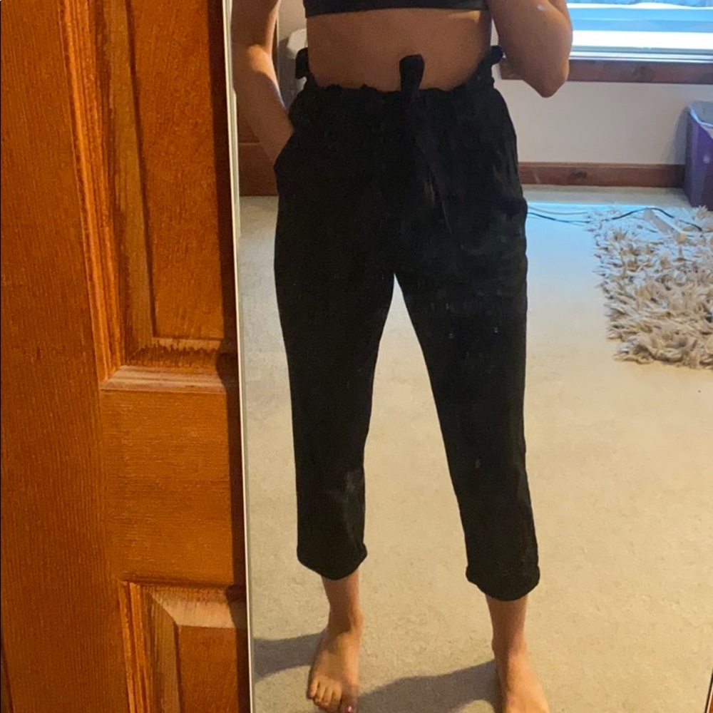 Capri Belted Paperbag Waist Pants